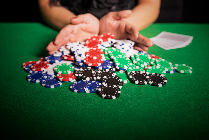 gamble sth (at/on sth)