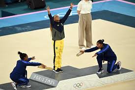 be widely praised for sth