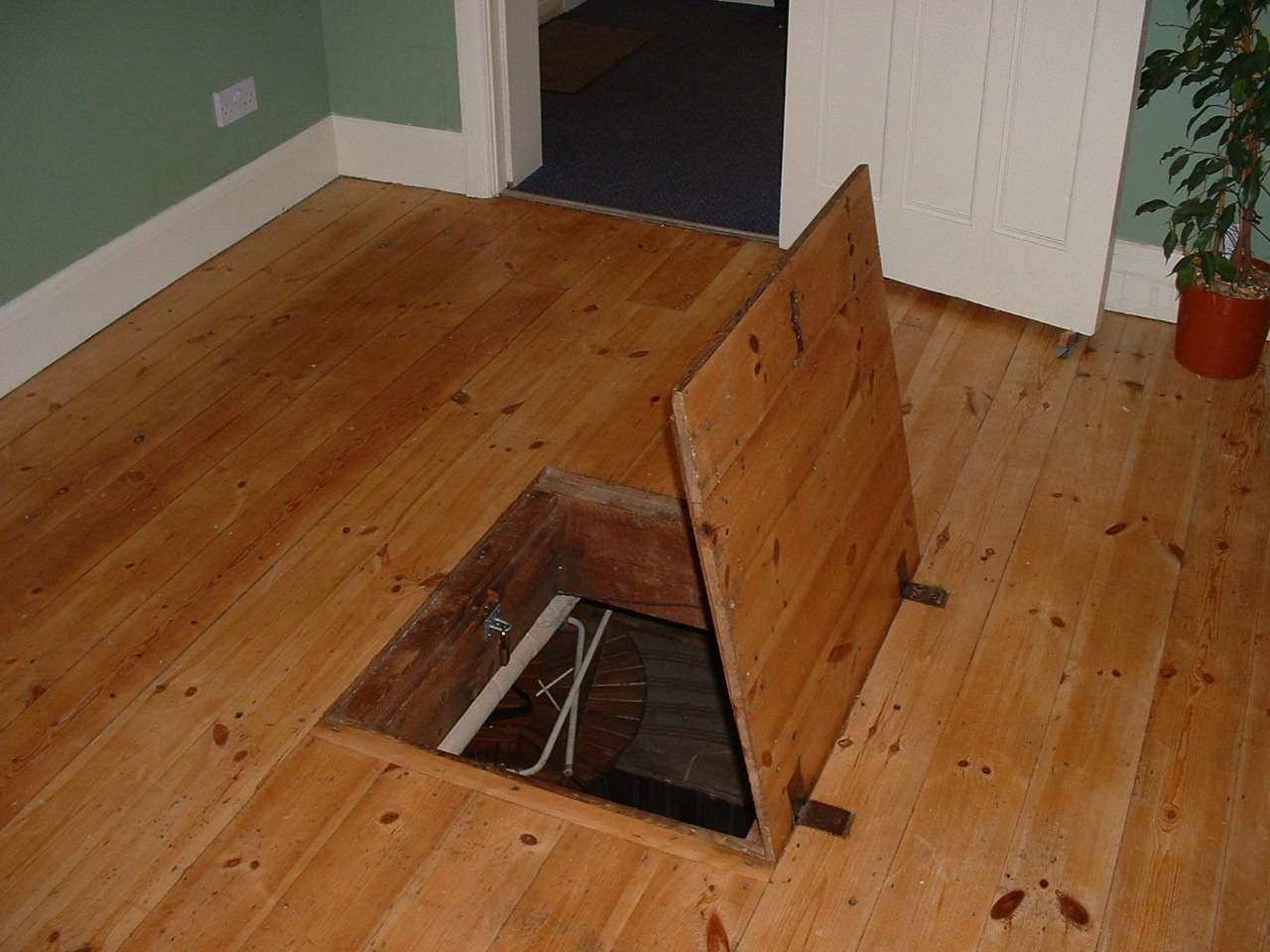 trapdoor
